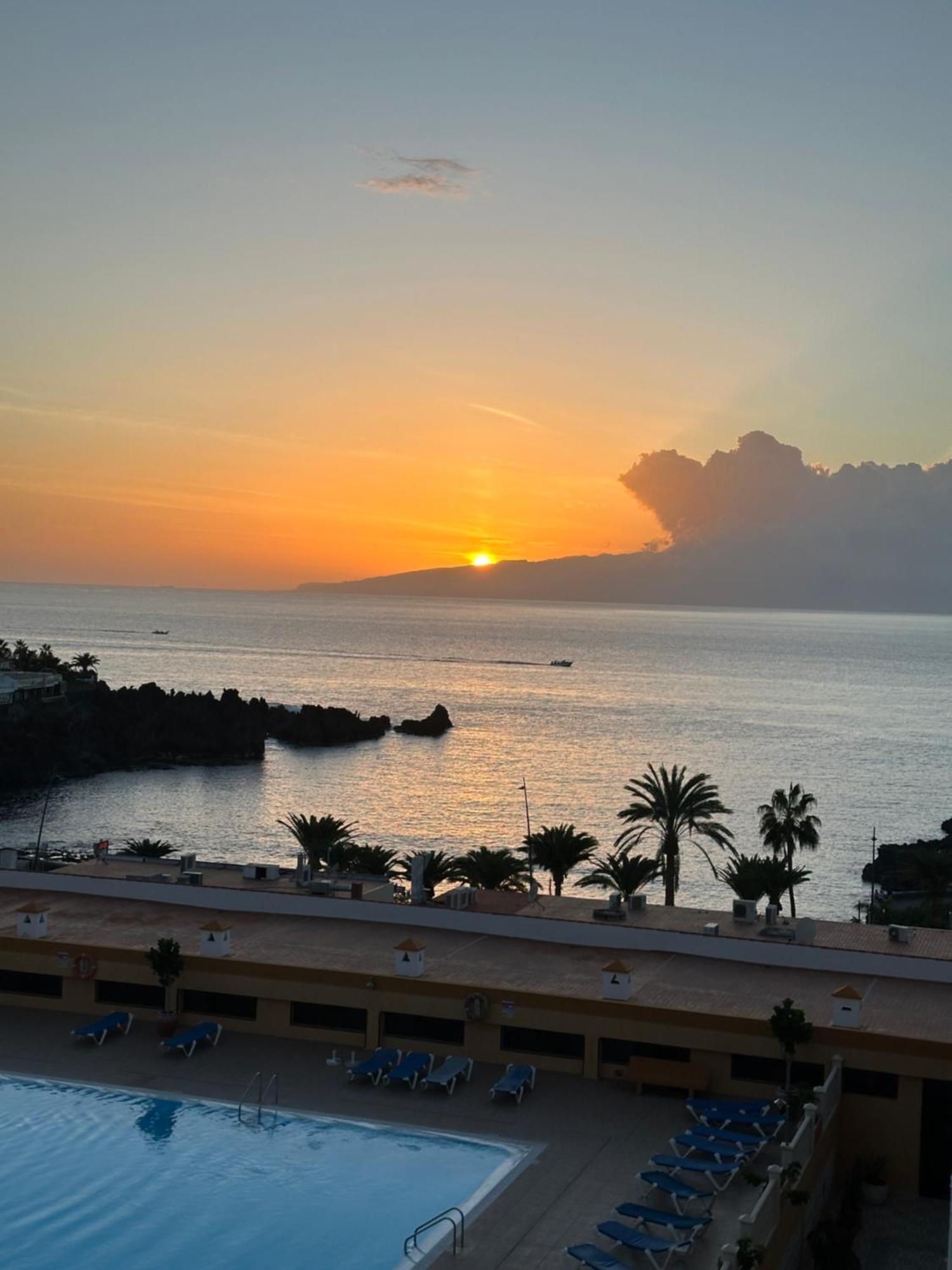 Seguro El Sol 411 Puerto de Santiago (Tenerife) Exterior foto